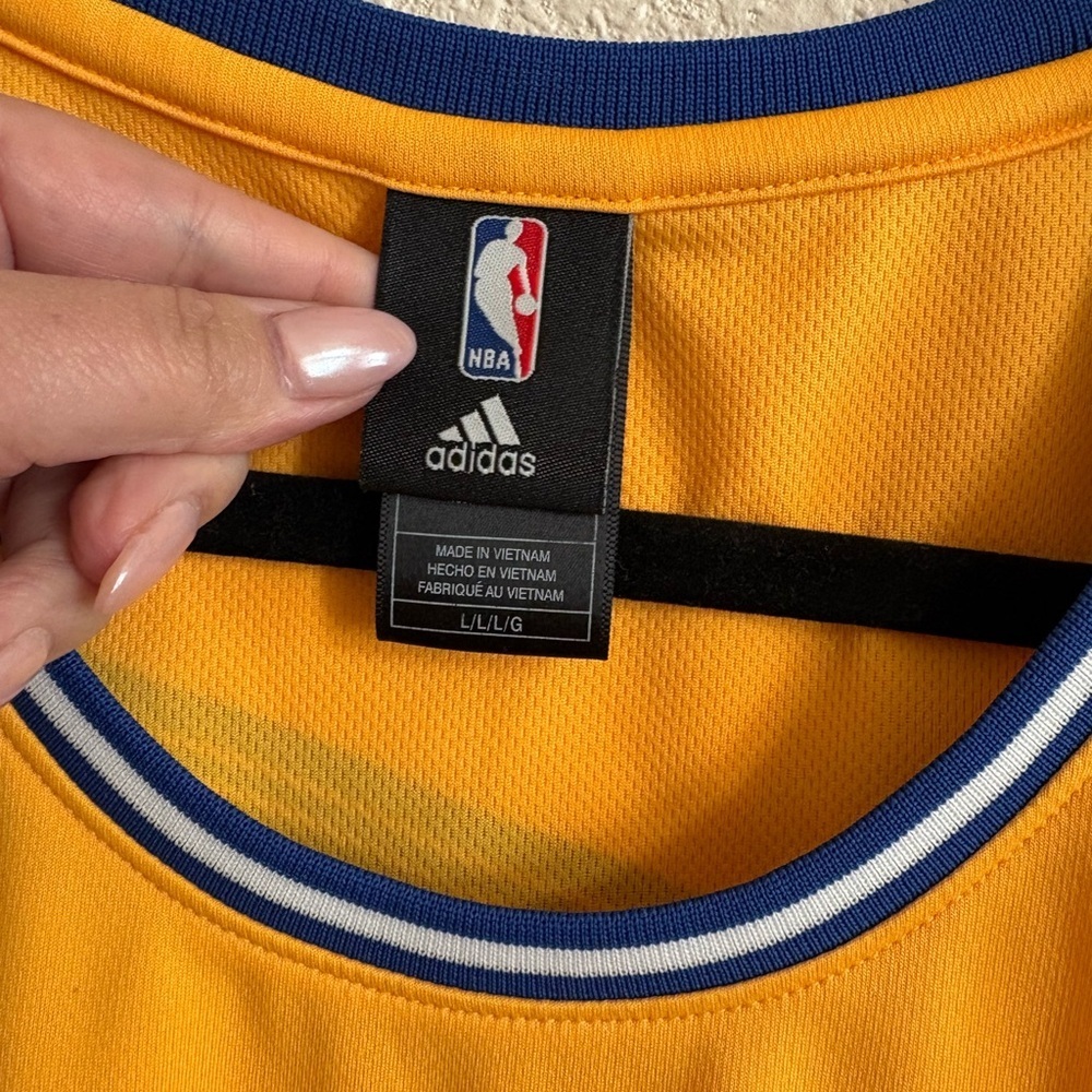 Women’s Adidas Golden State Warriors  Basketball Jersey - Picture 4 of 5
